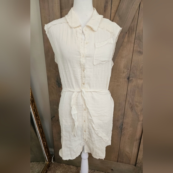SALTY LEMON Cotton Frayed Button Up Tie Front Coverup In White. Size M NWT - Picture 5 of 14